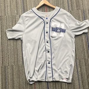 Disney World Baseball jersey size medium